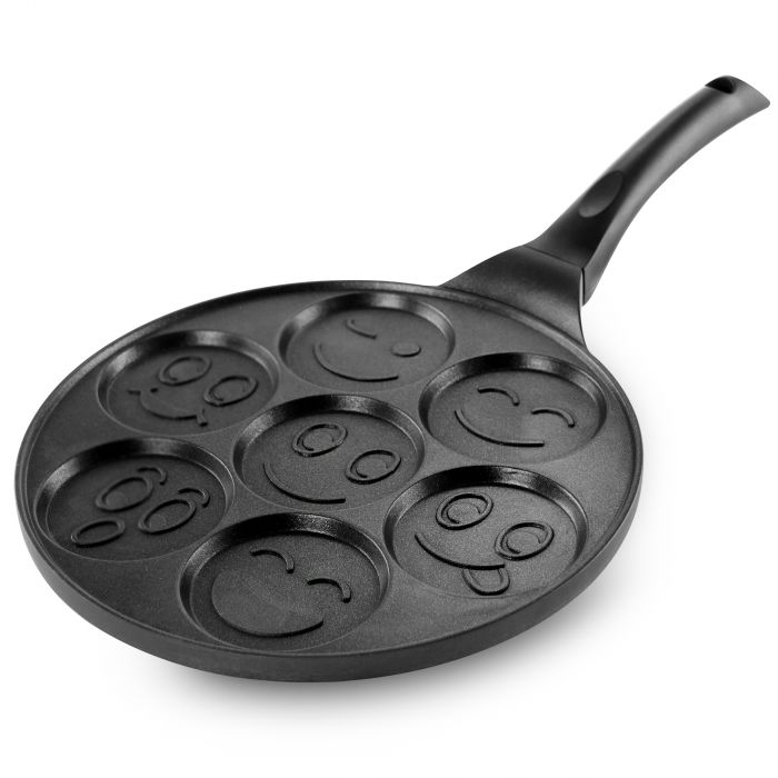 MEGACHEF FUN ANIMAL DESIGN 10.5 INCH NONSTICK PANCAKE MAKER PAN WITH COOL TOUCH HANDLE